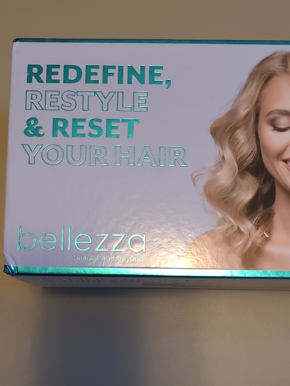 NIB - Bellezza Styling Beauty 1.5" Ionic Curling Brush. - Picture 2 of 5